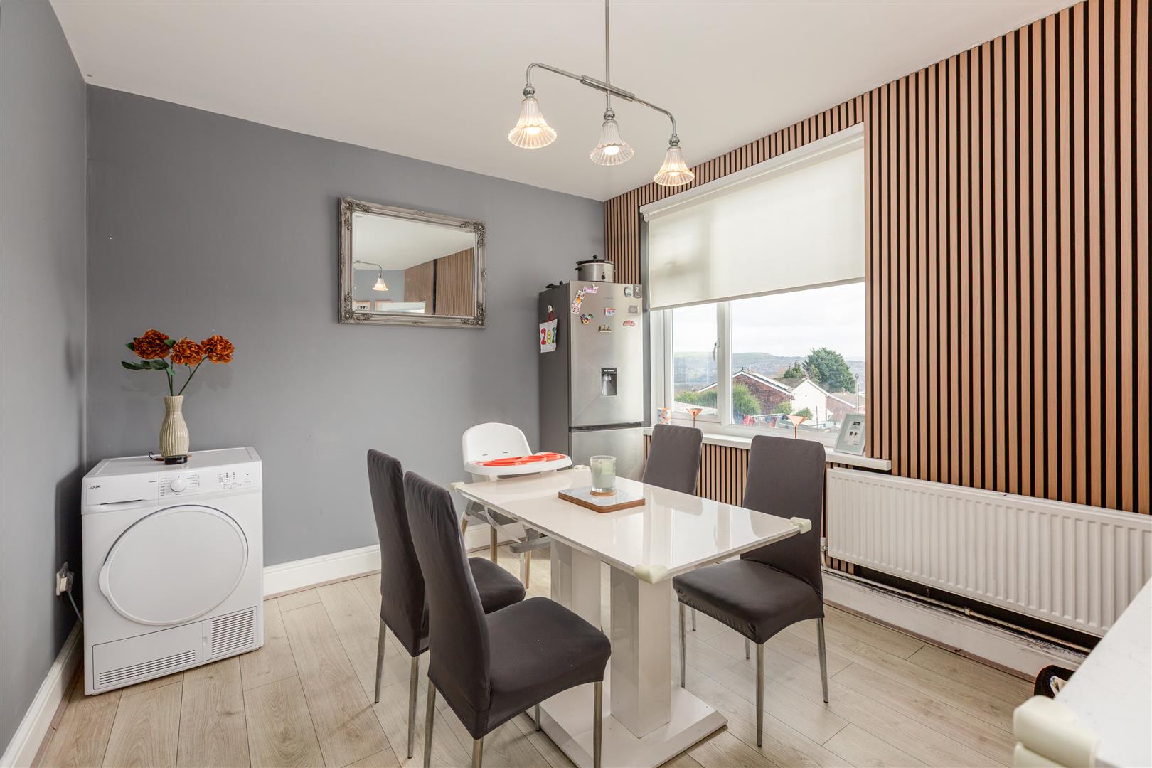 Vicarage Road, Morriston, Swansea, SA6 6DJ